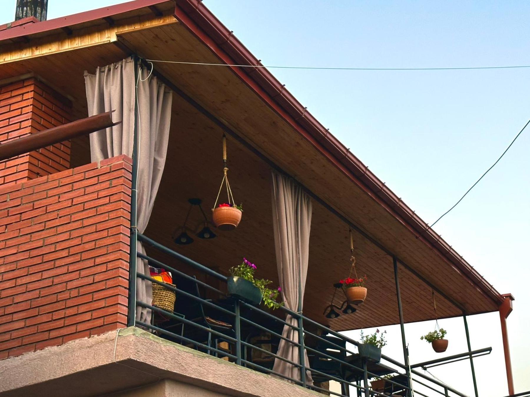 Guest House Mtisubani Sighnaghi Extérieur photo